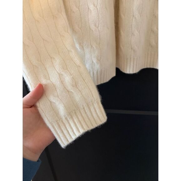 Ralph Lauren Ivory Cable Knit Cashmere Sweater with Floral Pin Size Medium - Picture 3 of 4